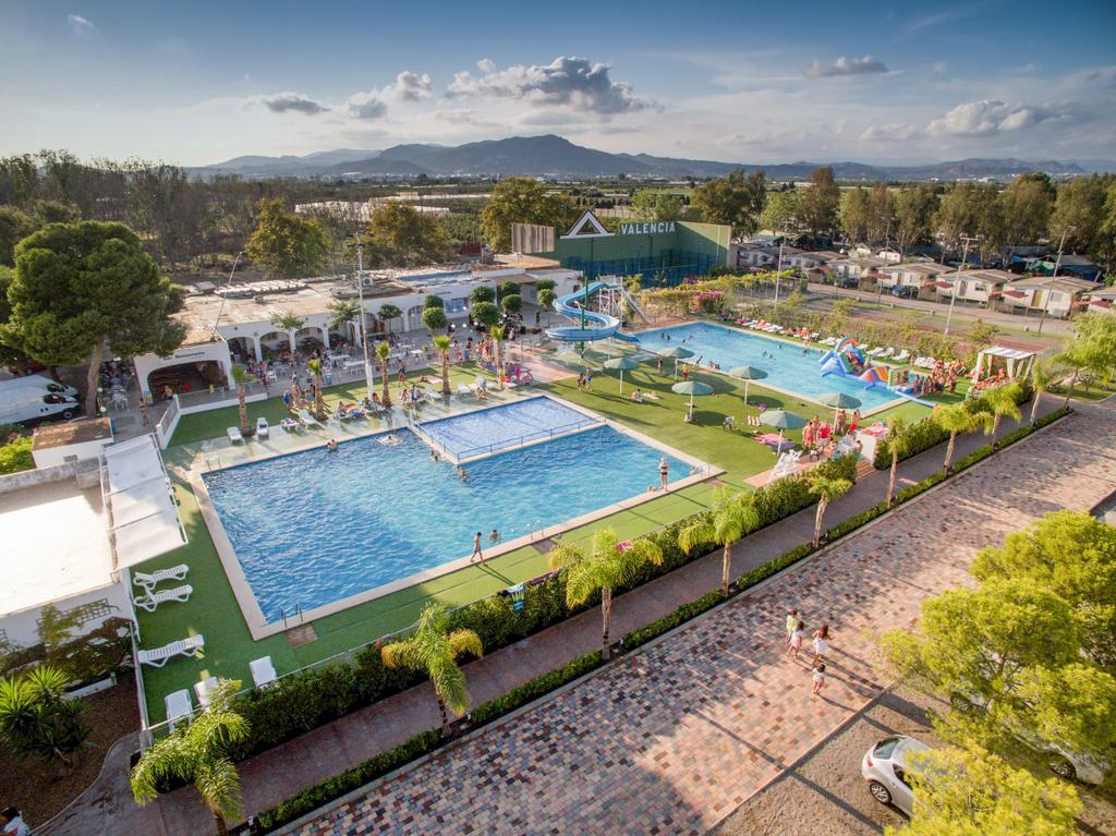 بوسول Camping Valencia - Bungalows المظهر الخارجي الصورة